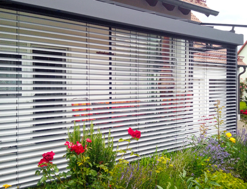 Sommergarten – Aufdachmarkise, Kippoberlicht und Raffstore in der Front
