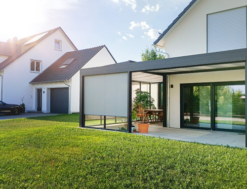Lounge um die Ecke gebaut mit ZIP Markisen